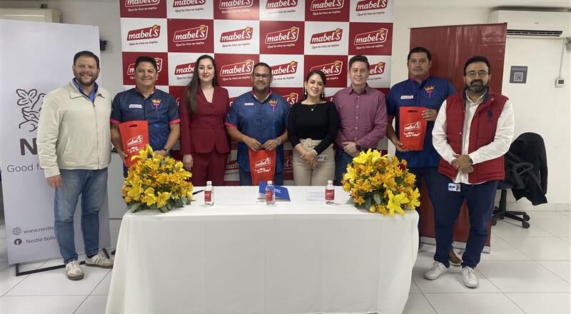 Mabel’s se une a la comparsa Testarudos como auspiciador oficial del Carnaval de Santa Cruz 2026