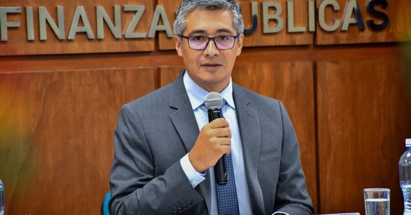 Gobierno de Bolivia anuncia cambios económicos significativos en los próximos 6-7 meses