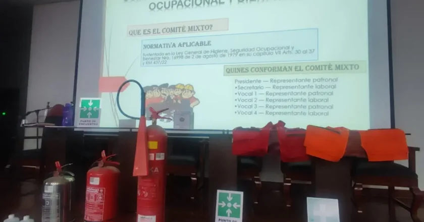 Potosí: servidores públicos fortalecen conocimientos en manejo de situaciones de emergencia