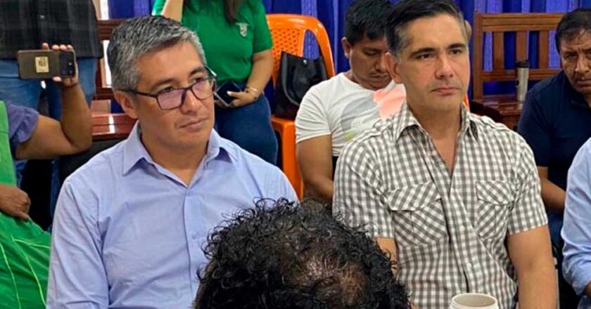 Gobierno cuestiona a dirigencia de la COB y pide a las bases exigir transparencia sobre sueldos y movilizaciones