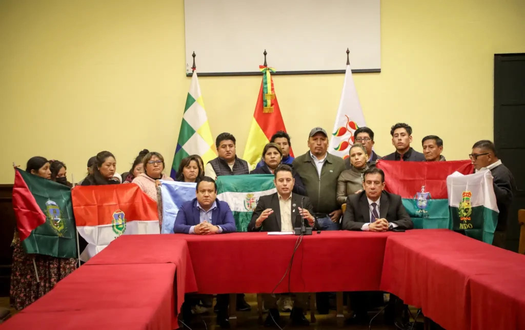 Lara pide al TCP reponer la Ley de Diferimiento de Créditos y devolver alivio a las familias