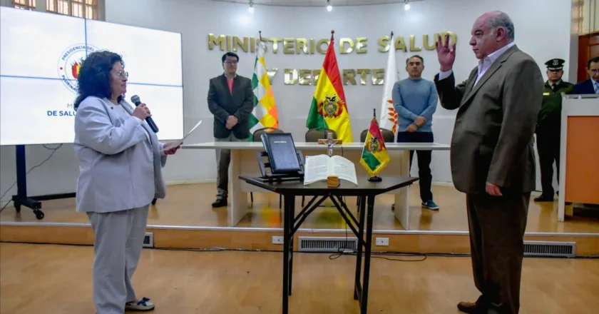 Walter Germán Hoyos asume la Gerencia General de la CNS con el compromiso de modernizar y recuperar la confianza de los asegurados