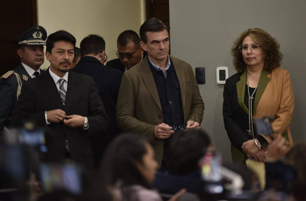 Gobierno elimina el requisito de visa para ciudadanos de EE.UU., Israel y otros países para impulsar el turismo