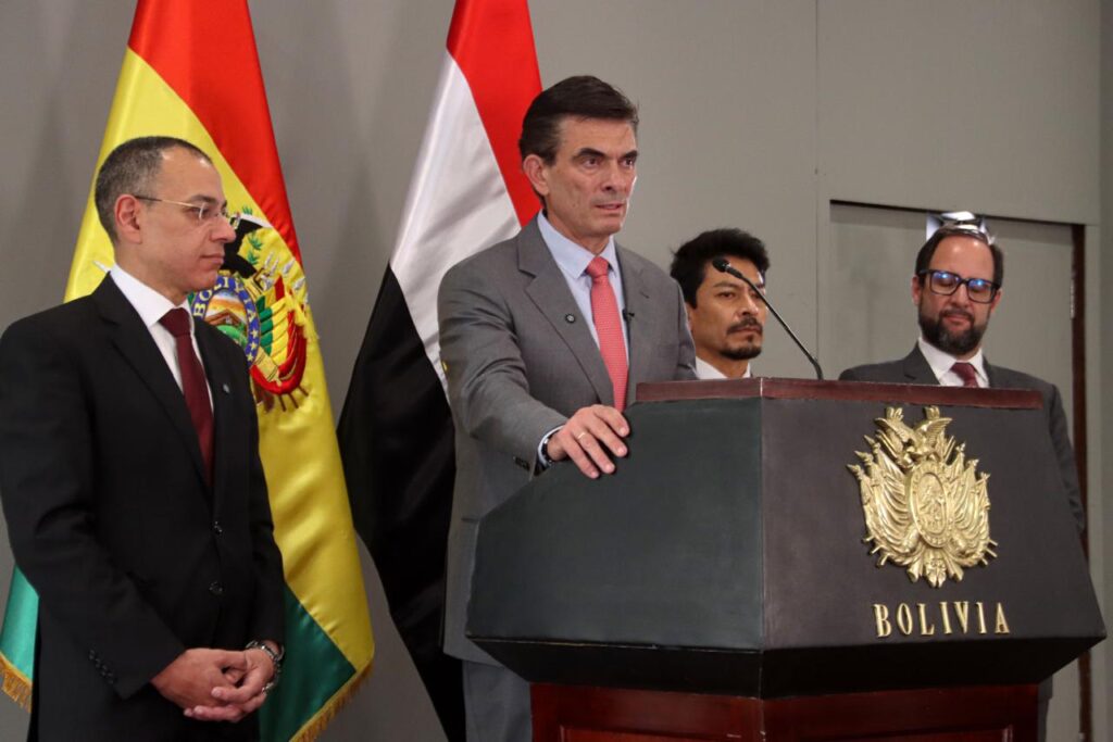 Bolivia abre nuevo mercado y exportará carne de res y pollo a Egipto