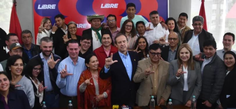 Alianza Libre cuestiona decretos del Gobierno y advierte riesgos para el orden constitucional