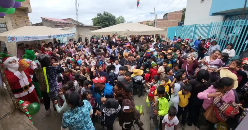 Fiscalía de Cochabamba entrega más de mil juguetes a niñas y niños por el Día de Reyes Magos en Quillacollo