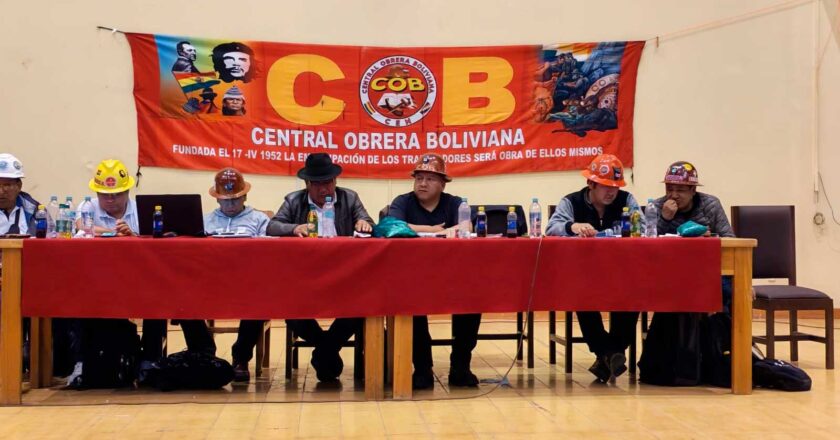 La COB se declara en emergencia y rechaza proyecto de ley contra bloqueos