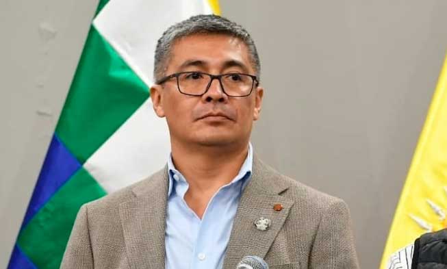 Gobierno evalúa contratos del litio con China y Rusia y no descarta anularlos si causan daño económico