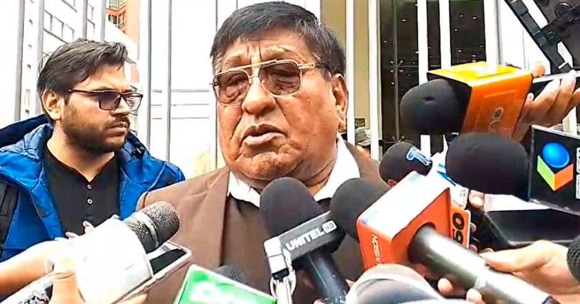 Choferes rompen diálogo con el Gobierno por ausencia del Ministro de Hidrocarburos