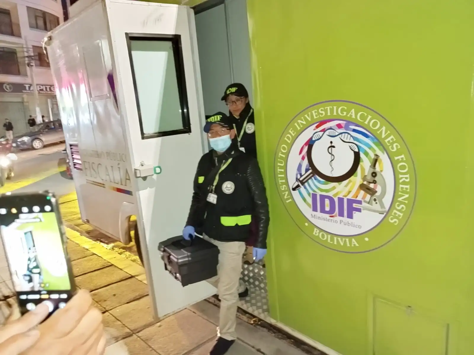 Fiscalía investiga feminicidio tras hallazgo del cuerpo de una mujer en Bajo Milluni de El Alto