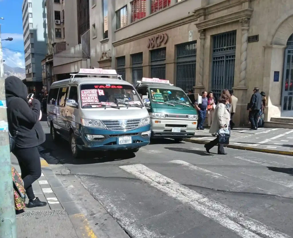 Alcaldía de La Paz lanzará aplicación móvil para controlar el trameaje en minibuses desde el 20 de febrero