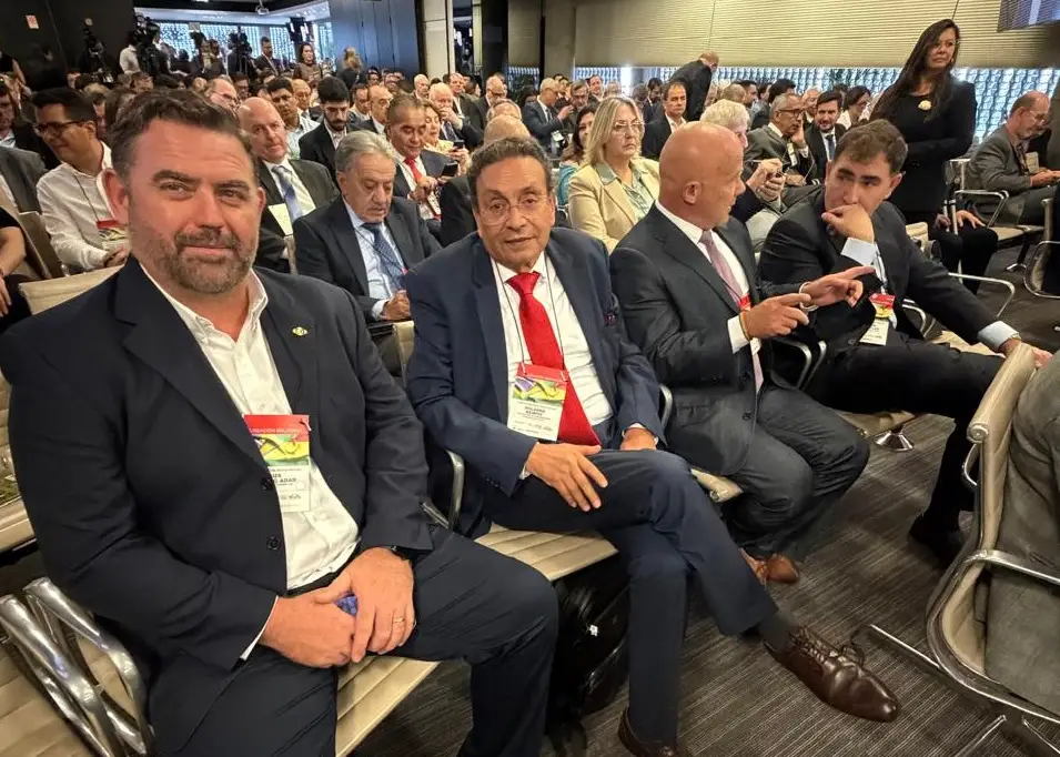 Empresarios bolivianos participan en foro en São Paulo para impulsar comercio con Brasil