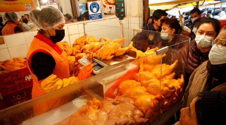 Bolivia registra variación negativa del IPC en febrero con -0,62%, según el INE