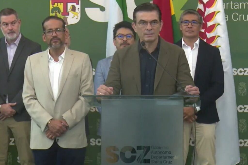 Rodrigo Paz inicia en Santa Cruz la fase técnica del 50/50 y anuncia revisión de normas sobre autonomías