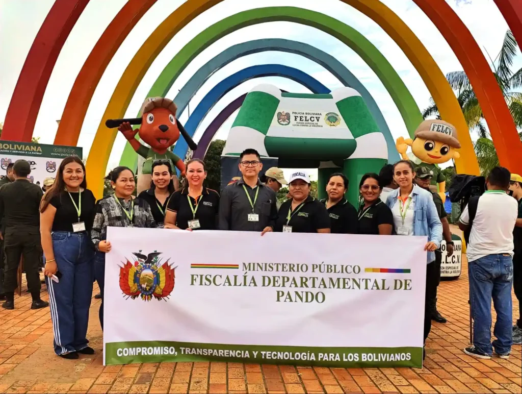 Con marcha ciudadana, Fiscalía de Pando promueve valores de respeto y unión familiar