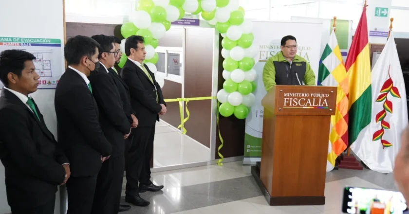 Fiscal General inaugura Call Center del Ministerio Público para fortalecer el acceso a la justicia en Bolivia