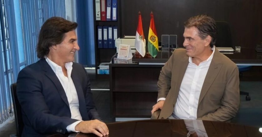 Gobierno y alcalde electo de Santa Cruz apuestan por coordinación y nueva etapa de trabajo conjunto