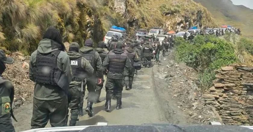 Operativo de la AJAM en Sorata termina con enfrentamientos armados y repliegue policial