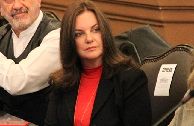 Casimira Lema afirma que trasladar la sede de Gobierno de La Paz “no sería mala idea”