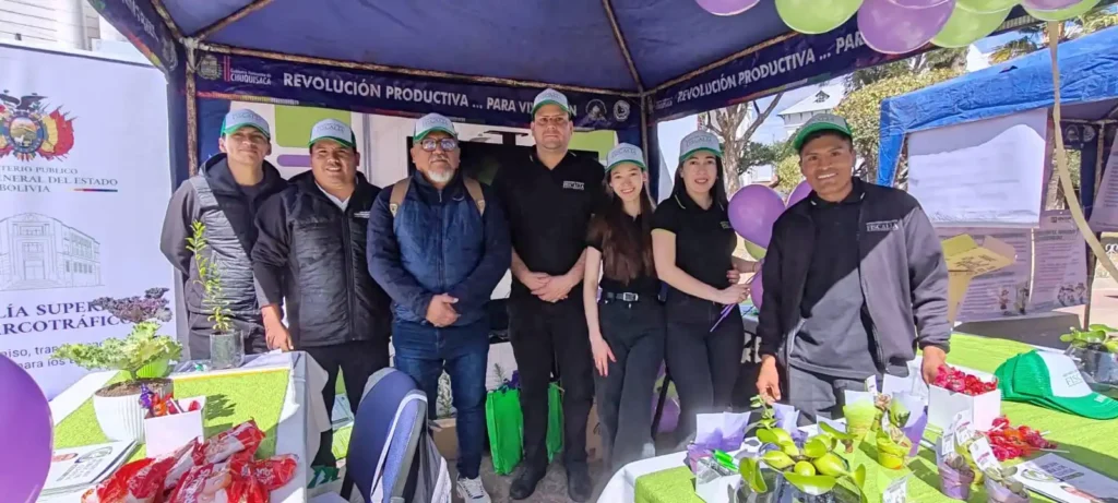 Fiscalía participó activamente en la feria interinstitucional del trueque ambiental