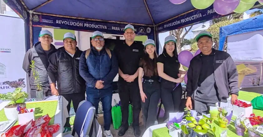 Fiscalía participó activamente en la feria interinstitucional del trueque ambiental