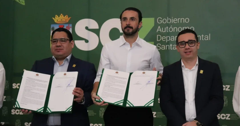Fiscalía y Gobernación de Santa Cruz firman convenio para fortalecer la capacitación y actualización profesional