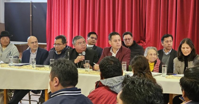 Diálogo convocado por la Vicepresidencia entra en cuarto intermedio por ausencia de sectores movilizados