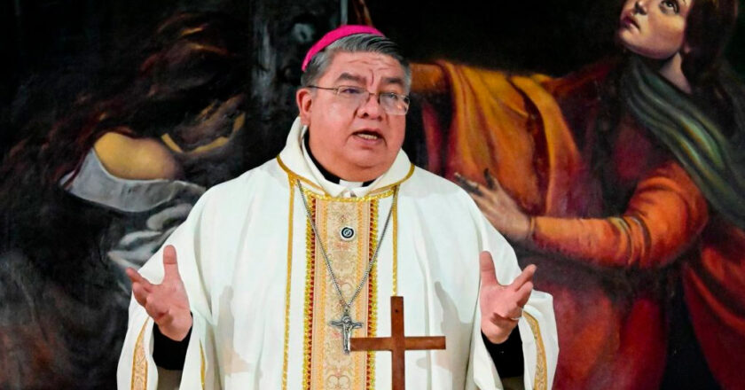 Obispo de El Alto pide “pausa humanitaria” por bloqueos y llama al diálogo