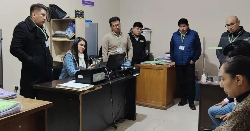 Fiscal Departamental de Tarija inspecciona el Asiento Fiscal de Yacuiba para verificar el cumplimiento de plazos procesales y evaluar el desempeño del personal