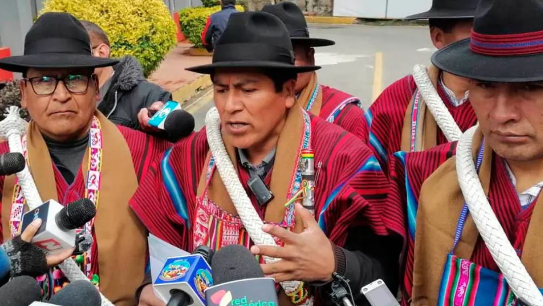 diálogo entre campesinos y Gobierno