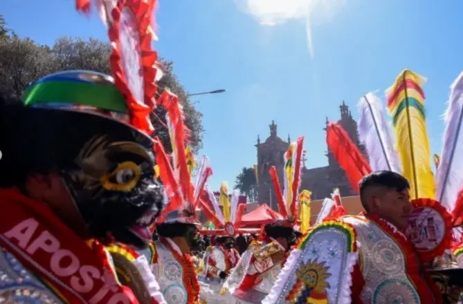 Suspenden la festividad del Tata Santiago en Guaqui por conflictos sociales y bloqueos