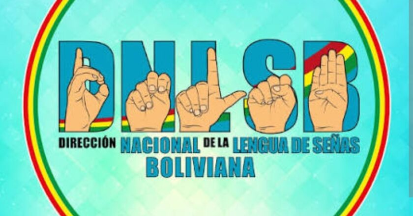 Fiscalía capacita a servidores públicos en Lengua de Señas Boliviana para fortalecer el acceso inclusivo a la justicia