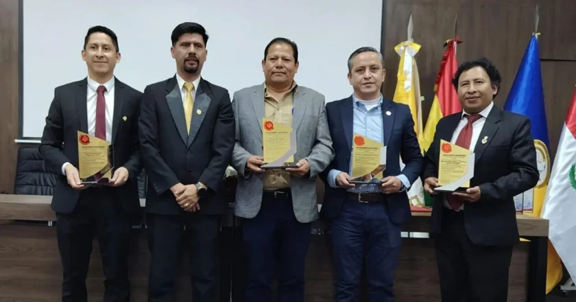 Colegio de Psicólogos distingue al Fiscal Departamental de Tarija por su apoyo al sector