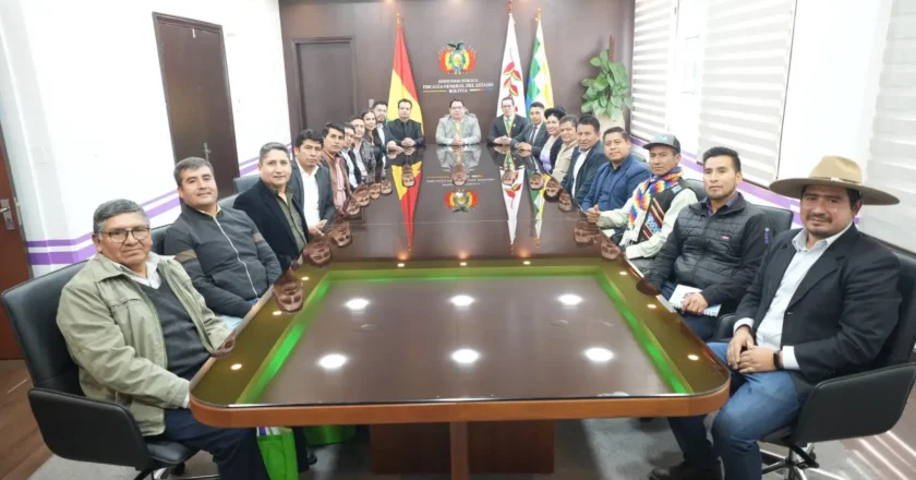 Fiscal General del Estado firma convenios de interoperabilidad con 17 municipios de Chuquisaca para agilizar la justicia