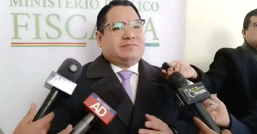 Fiscal General del Estado anuncia plan de acción conjunto interisntitucional para enfrentar muertes en la actividad minera de Potosí