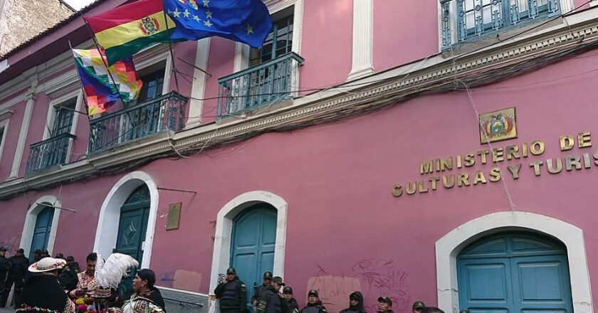 Yugar y Barrientos coinciden: eliminar el Ministerio de Culturas «es un retroceso»