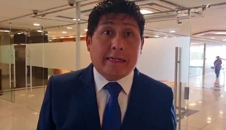 Diego Copa defiende su pasado como payaso y asegura que no se avergüenza de hacer reír a los niños