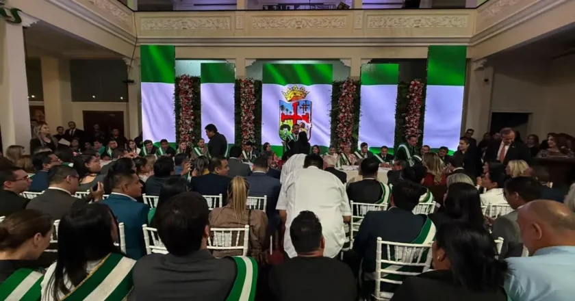 Fiscal General del Estado participa de la Sesión de Honor por el 216 aniversario de la gesta libertaria de Santa Cruz