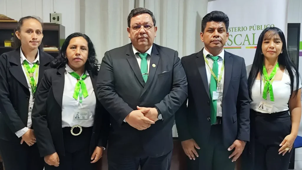 Pando: Fiscal Departamental promueve y posesiona a nuevos servidores públicos para optimizar el trabajo del Ministerio Público